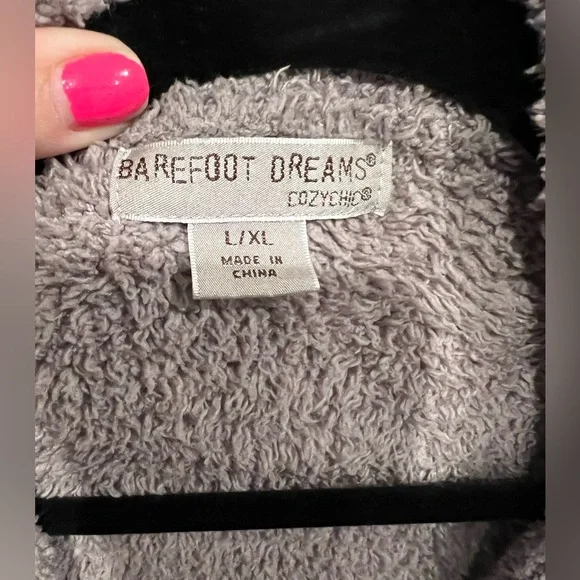 Barefoot Dreams Cozy Gray Cardigan - Picture 5 of 7